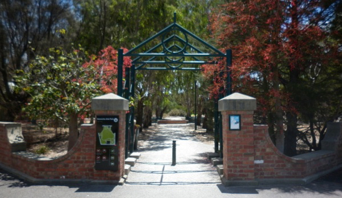 One of multiple entrances to Gasworks Arts Park